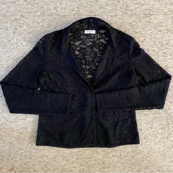 ARITZIA BABATON Black Lace Hopkins Sheer Long Sleeve Blouse Top Medium - Picture 1 of 2